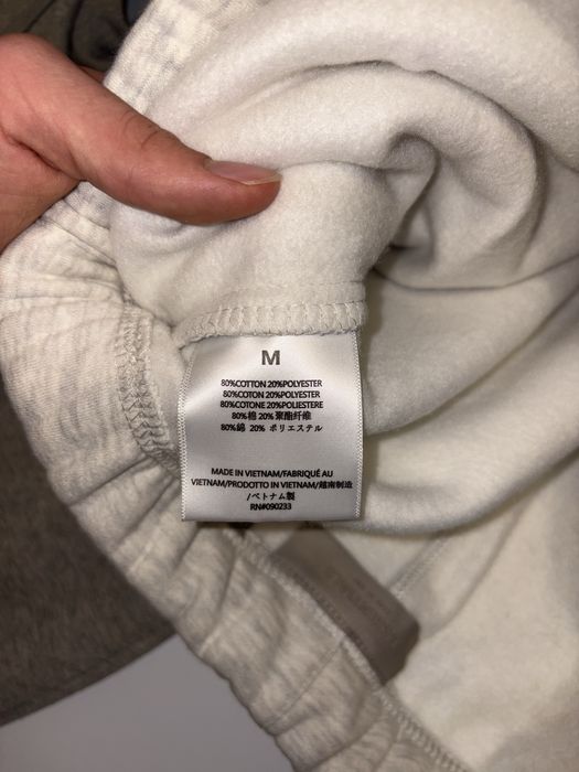Шорти Essentials