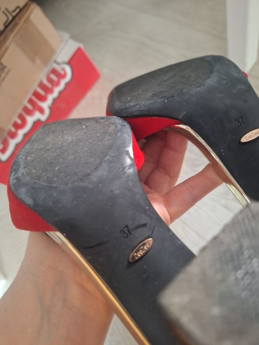 Buty szpilki damskie dezee  37 śliczne