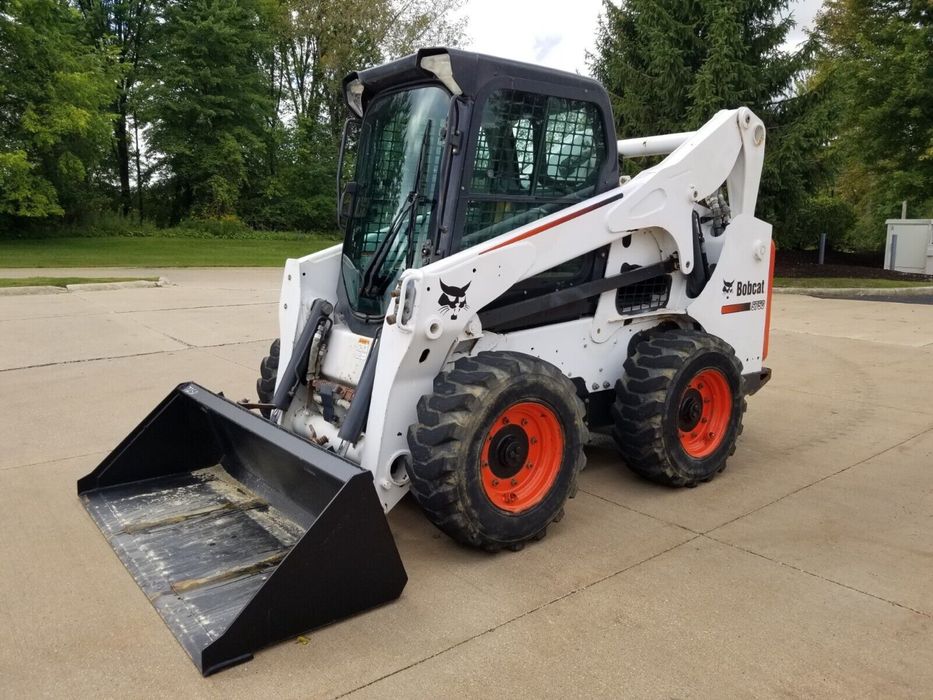 Послуги оренда мінінавантажувача Бобкат Бобкет Bobcat