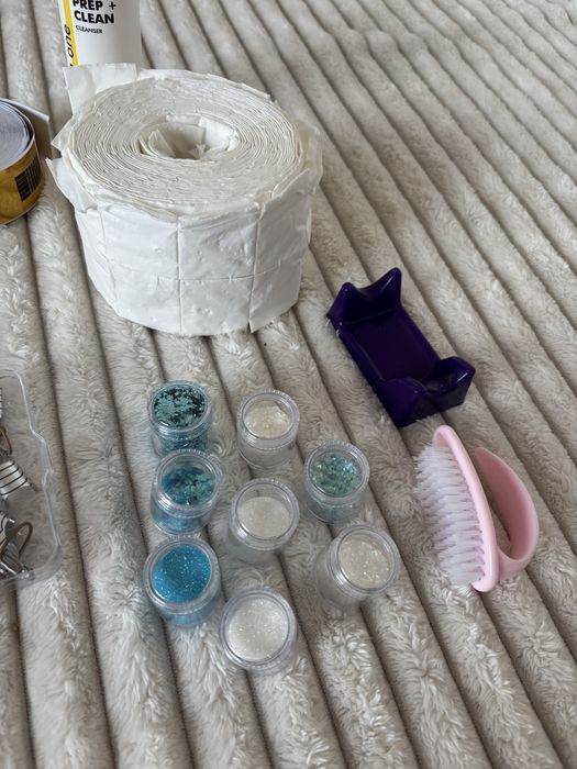 Conjunto de coisas variadas para unhas