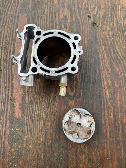 cylinder tlok komplet suzuki rmz 250 r 10-18