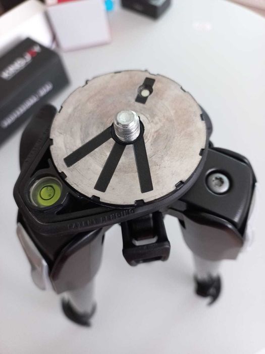 Штатив Manfrotto MT055CXPRO4 + Сумка для штатива Manfrotto MBAG70N