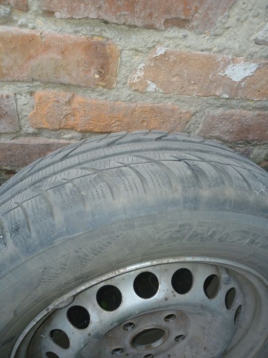 Продам зимову резину