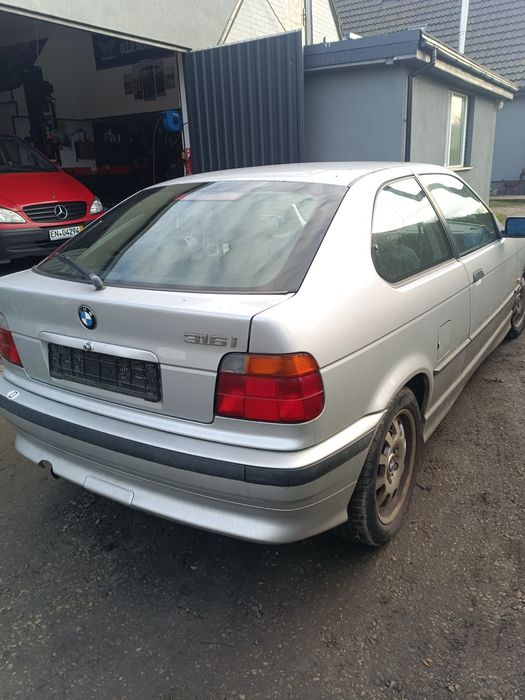 BMW E 36 compact 1.6 możliwość zmiany na lawete przyczepę dmc 2t