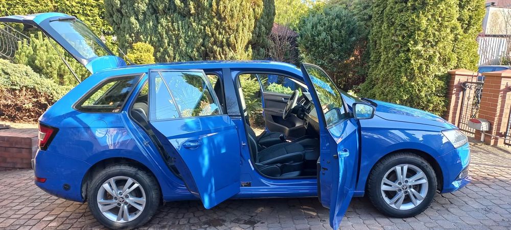 Skoda Fabia 1.0 MPI+LPG Fabryczne Salon PL F.VAT 23% 15.8 Netto Lift Ledy AF