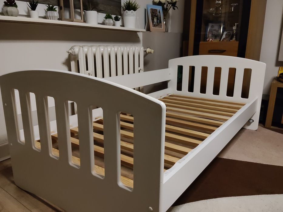 Łóżeczko dziecięce 85x160