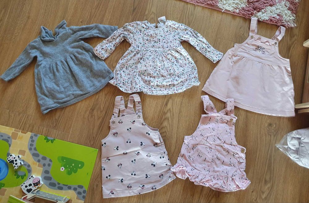 Ubranka 80-86 Zara, Next, H&M, LittleGoat itd