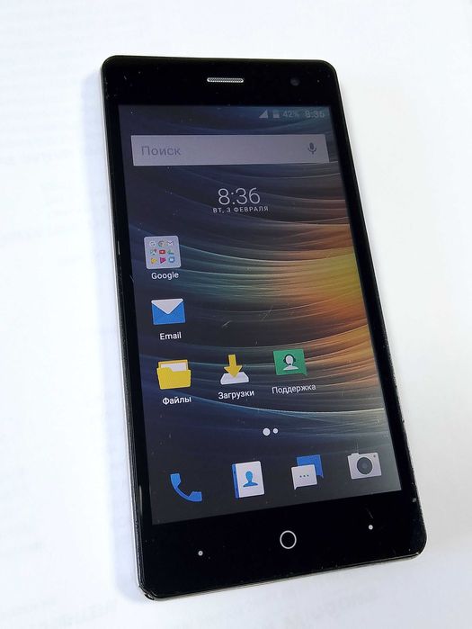 смартфон ZTE Blade L7