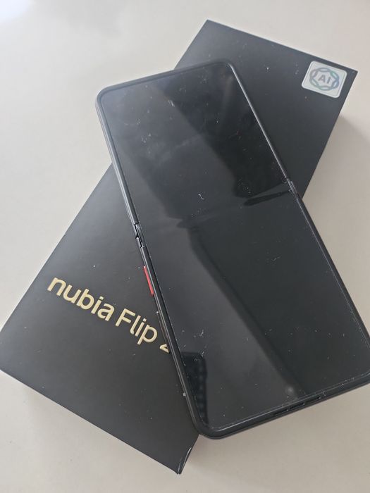 Vendo telemóvel novo