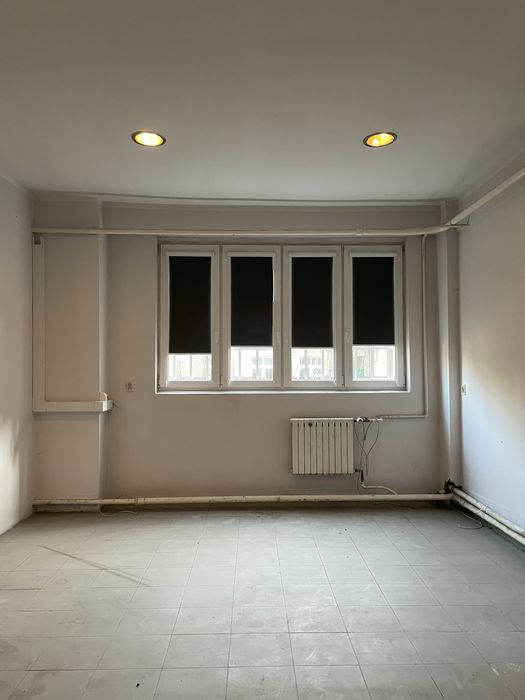 Lokal biurowo-uslugowy 160 m2 w centrum Łodzi - Rewolucji