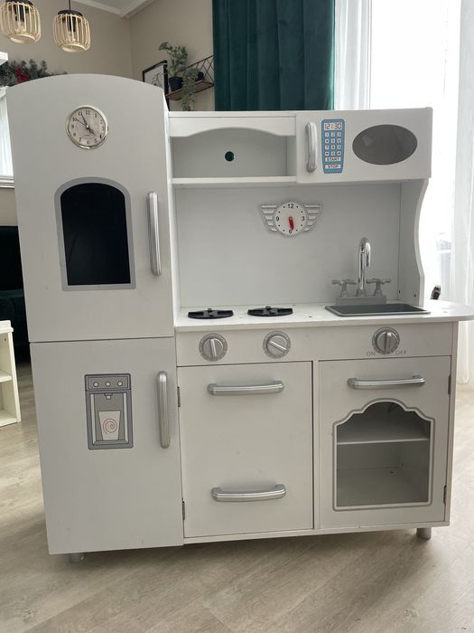 Kuchnia drewniana dla dzieci