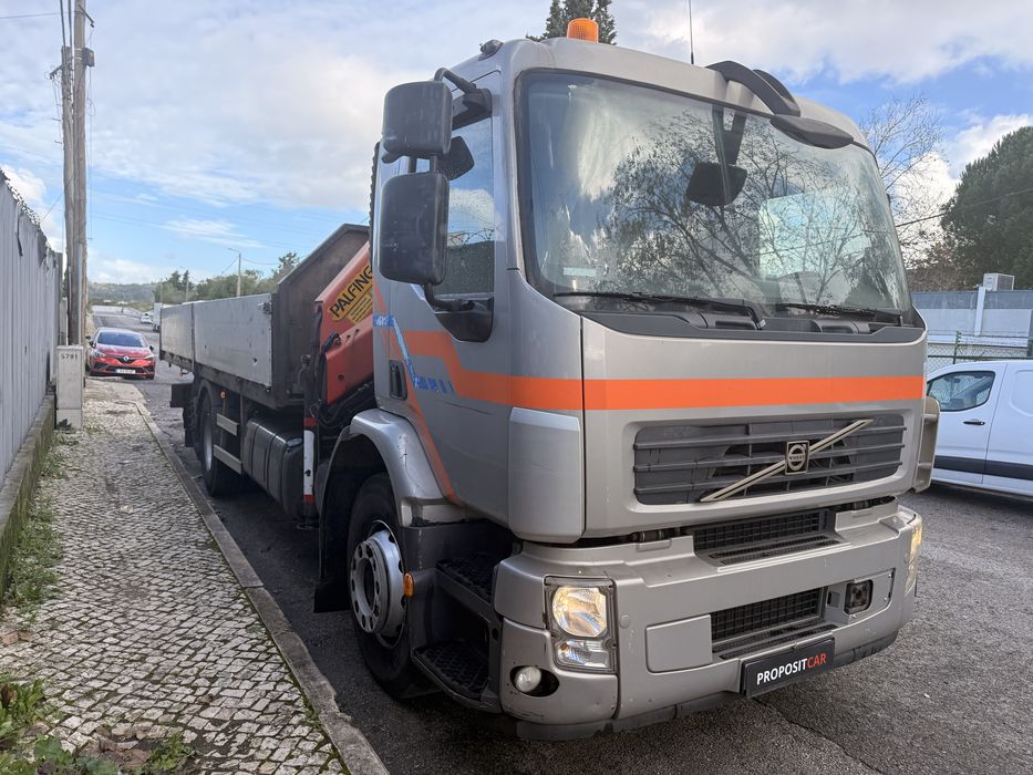 VOLVO FE GRUA PK15500 E ESTRADO 7,50 APENAS 197.000km ##OPORTUNIDADE##