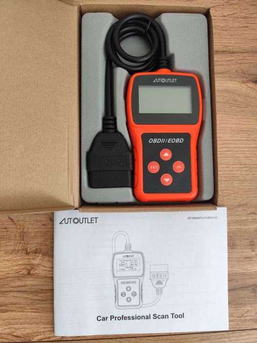 Skaner diagnostyczny OBD2 AUTOUTLET