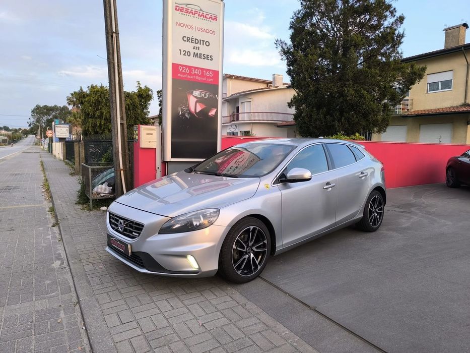 Volvo V40 1.6 D2 R-Design