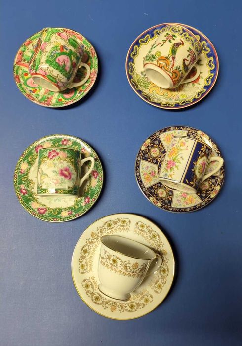 Chávenas de Café Vista Alegre,  Japão, China e Inglesas e Alfe