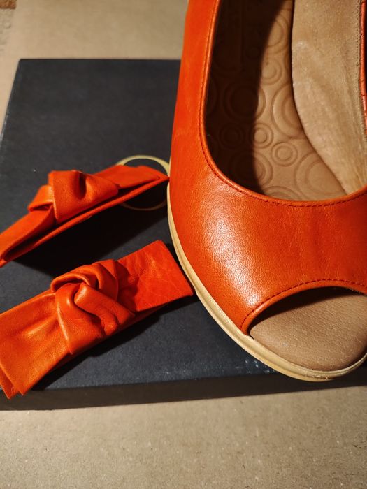 Buty Ryłko nowe 37