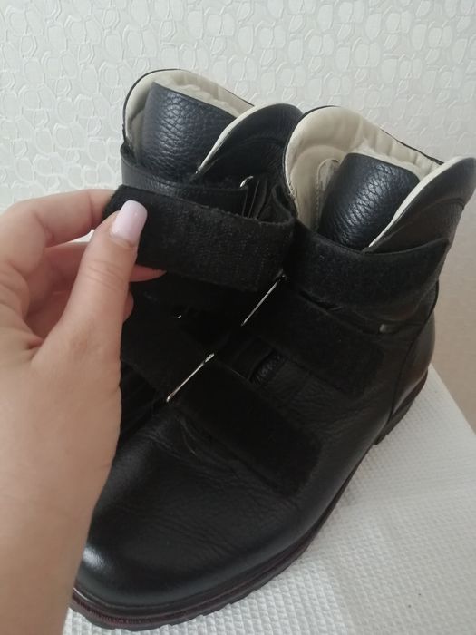 Ортопедичні чоботи. Бренд Valgus. Шкіра+хутро. Розмір 39. Супер стан!