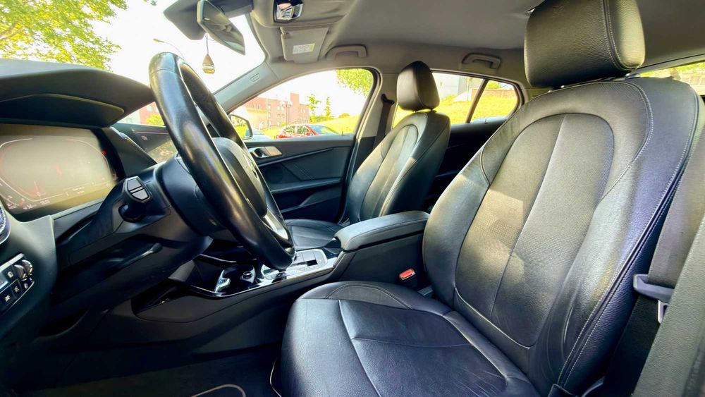Vendo troco Bmw 116d AUTO Luxury Line - Diesel - Vários Extras