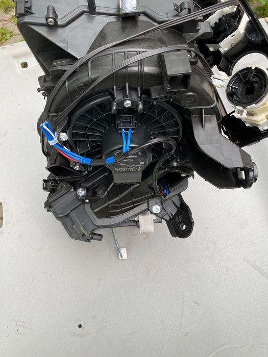 wentylator nawiewu Toyota Auris I