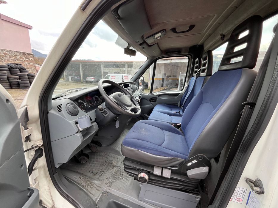 Iveco Daily 40C18 Mini-TIR (Carta B+E)