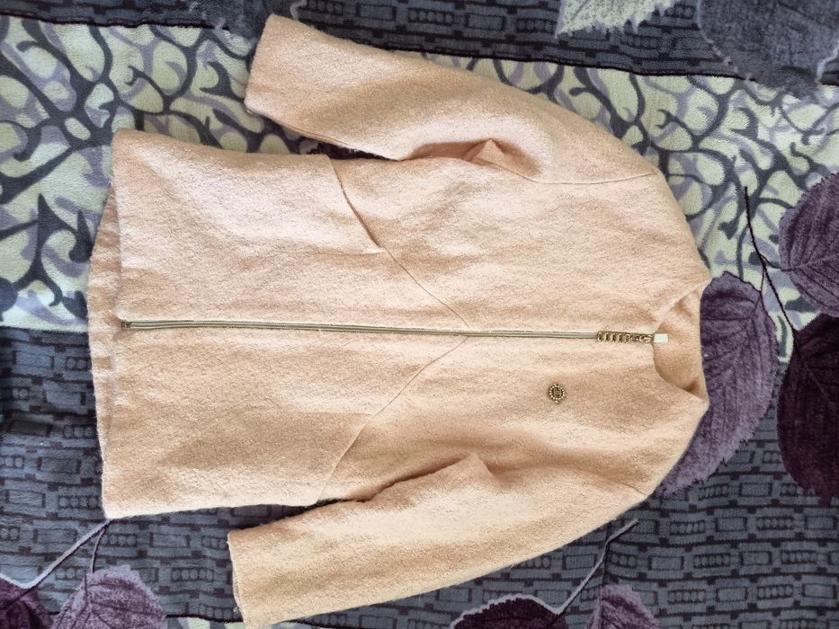 Пальто кардиган для дівчинки 146р