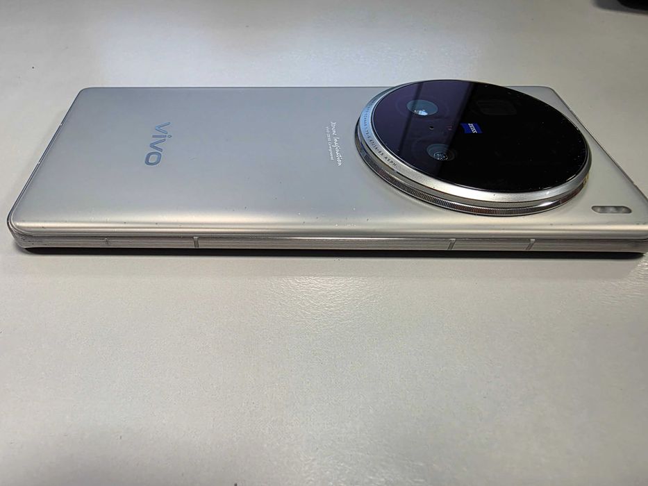 VIVO x100 ultra 256gb