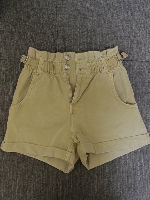 Шорти Bershka