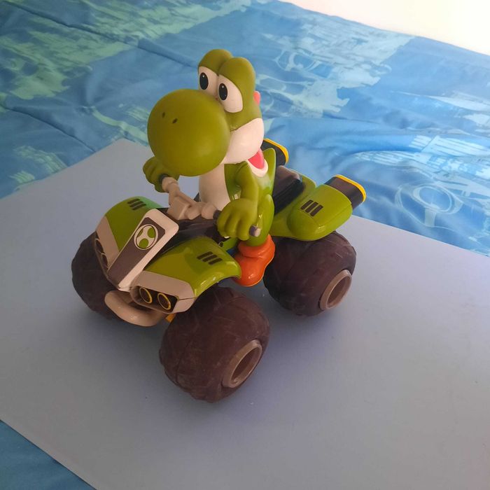 Mario Kart - Yoshi no Quadriciclo
