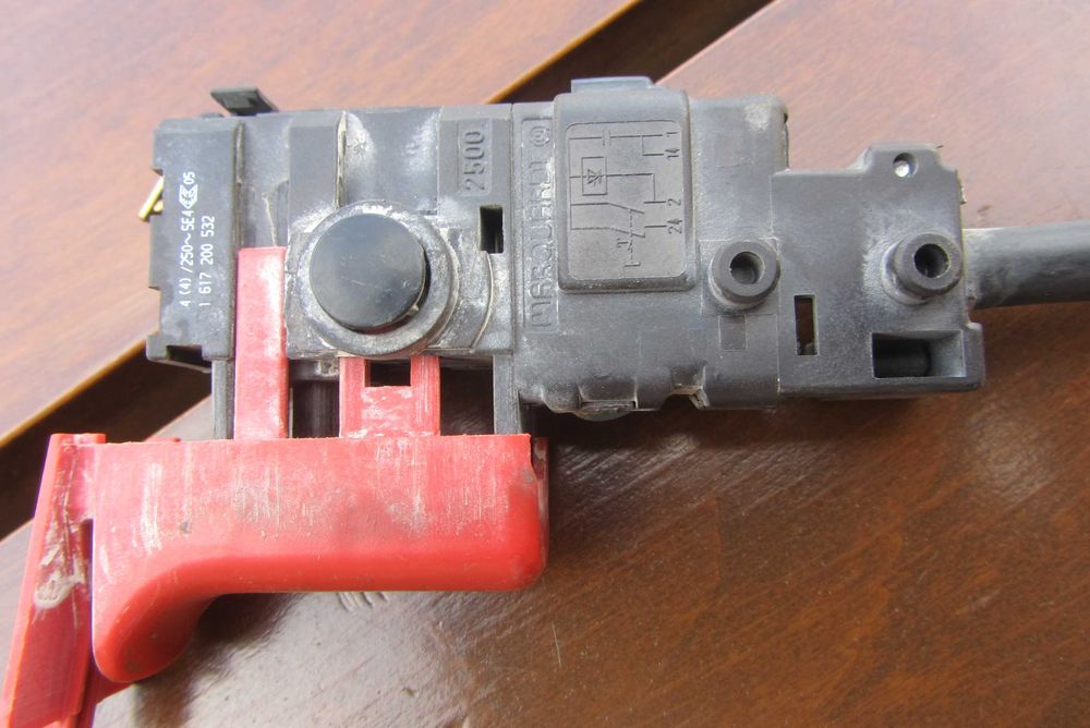 Wyłącznik do wiertarki BOSH