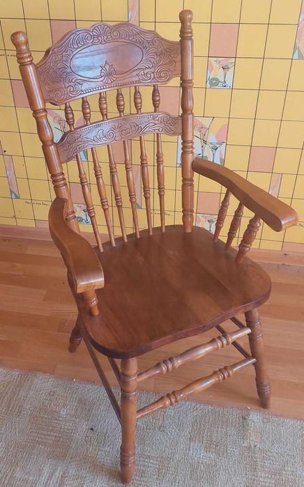 Продам столовий гарнітур