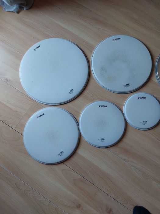 Sprzedam naciągi Evansa 2szt iSonor 5szt