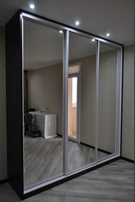 Зі складу Нові Шафи купе глибина 60 см 45 см в наявності