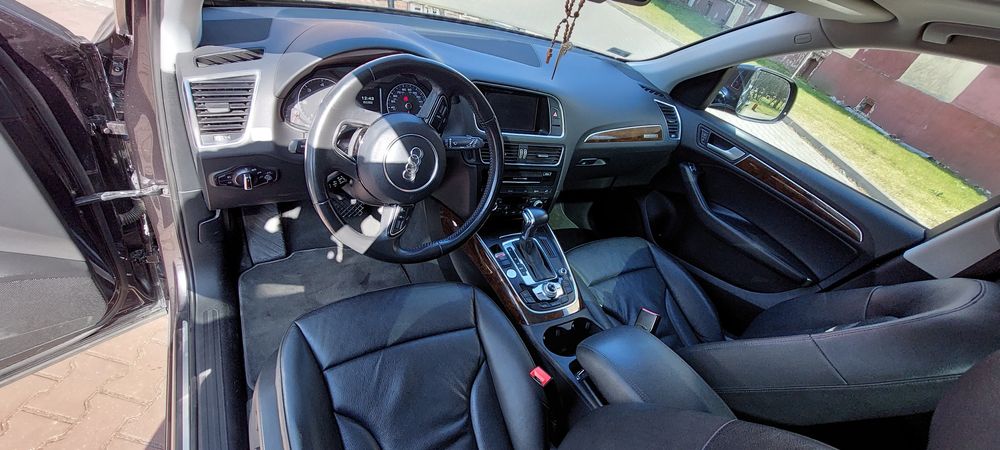 Piękne AUDI Q5  3.0 TDI