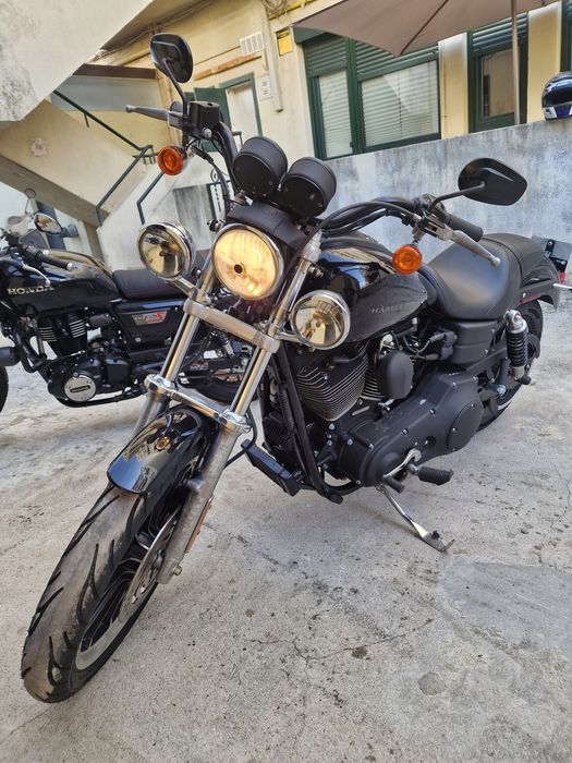Harley-Davidson FXDXI Dyna Super Glide Sport | Final de 2005 | 12.062 km | 1 Dono