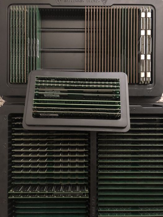 Memórias RAM de todos os tipos64738340065153121