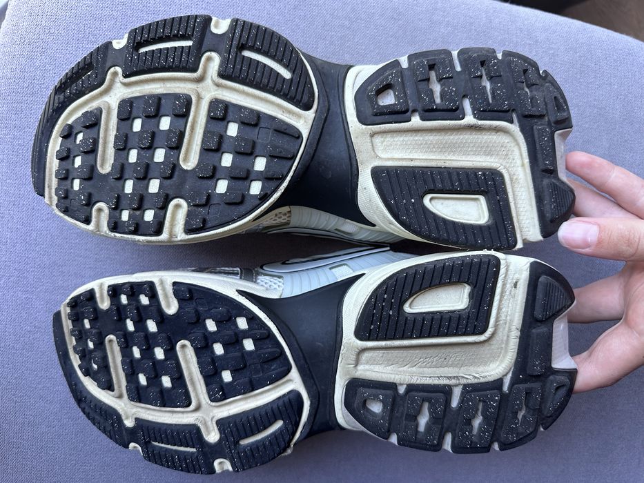 Оригінал Nike V2K Run Summit White Metallic Silver, рощмір 39