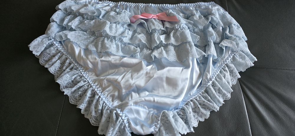 Nowe Śliczne Frywolne Majtki Z Eleganckimi Koronkami Kokardkami