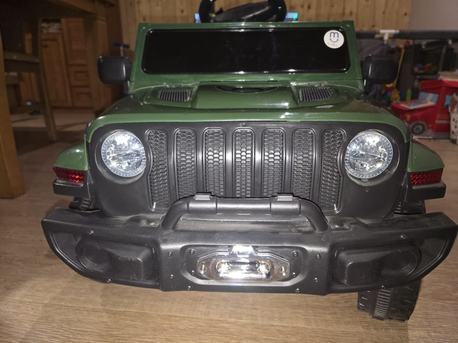 Samochód na akumulator Jeep 12v auto elektryczne dla dzieci