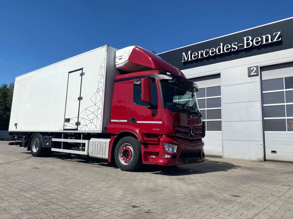 Mercedes-Benz