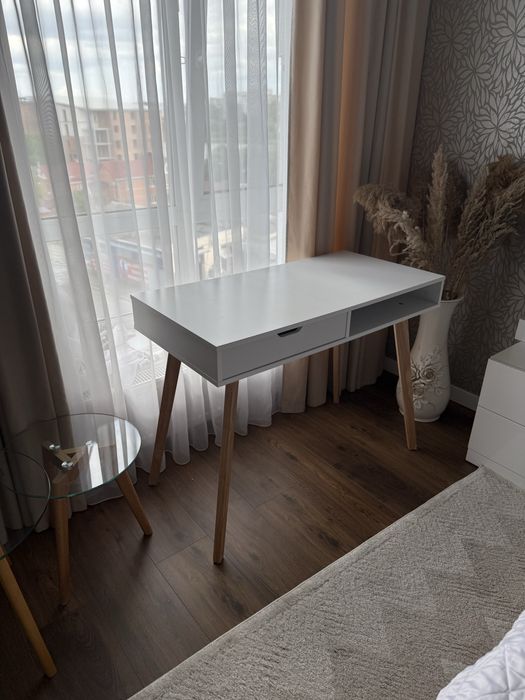 Стіл письмовий, компьютерний