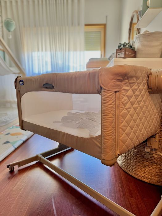 Berço Chicco Next2me Magic Bege