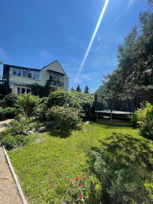 Здам кімнату для відпочинку