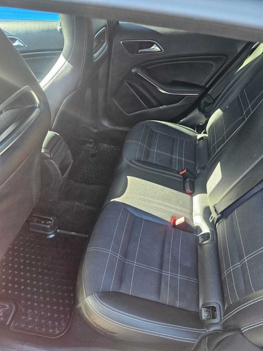 Mercedes-Benz GLA-Class 2016