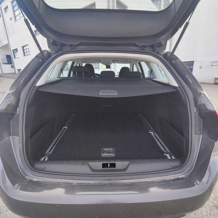 PEUGEOT 308 SW 1.6 BlueHDi — photo 5