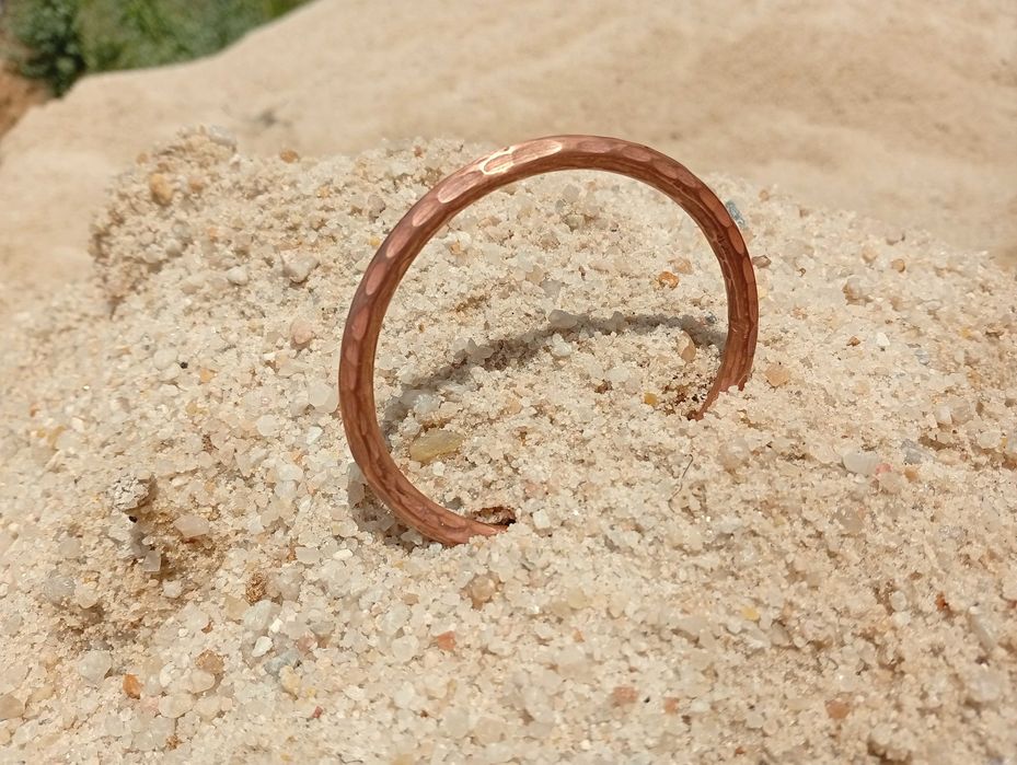 Pulseira artesanal de cobre verdadeiro, feitas por mim. Terapeutica e energética
