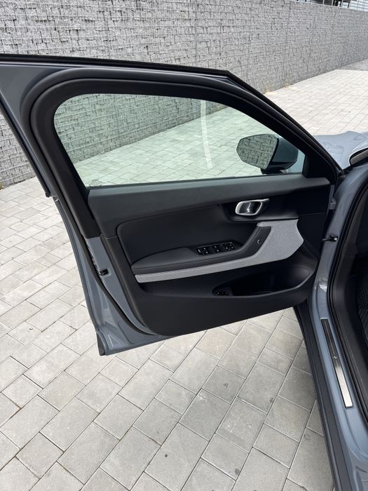 ТОП! Новий Polestar 2 / запас ходу до 500км / камери 360 / електричка / електро /  2023рік / CarPlay / машина / авто / автомобіль
