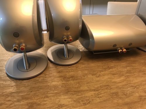 Colunas Sony SS-LA300ED