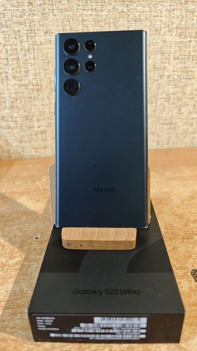 Samsung Galaxy S22 Ultra 12/256 ГБ — б/у, відмінний стан