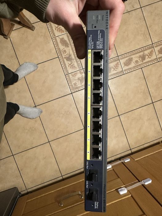 Netgear gs110tp swich POE