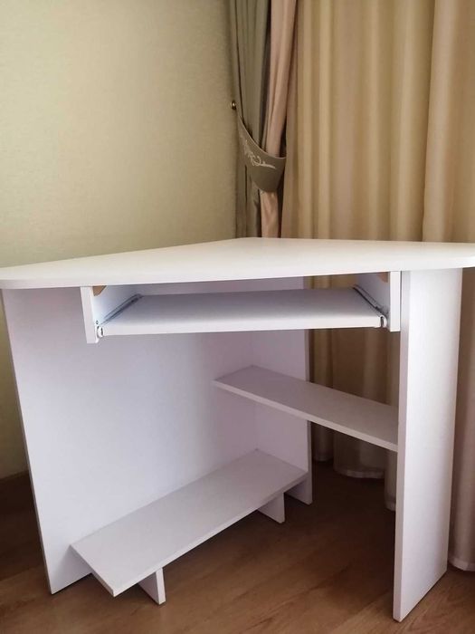 СТІЛ письмовий білий глибина 76 вугловий